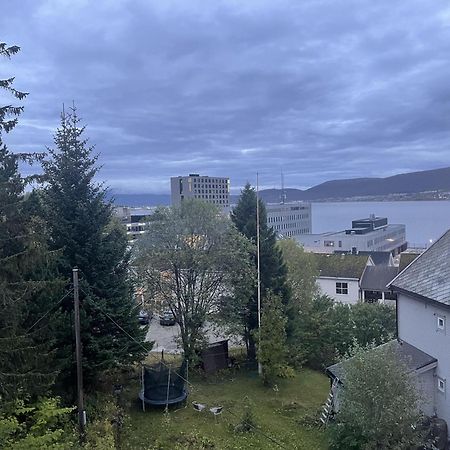 Nice Apartment Near To City Center Of Tromso Exterior photo